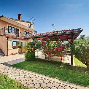 Appartamento Erika, Umago